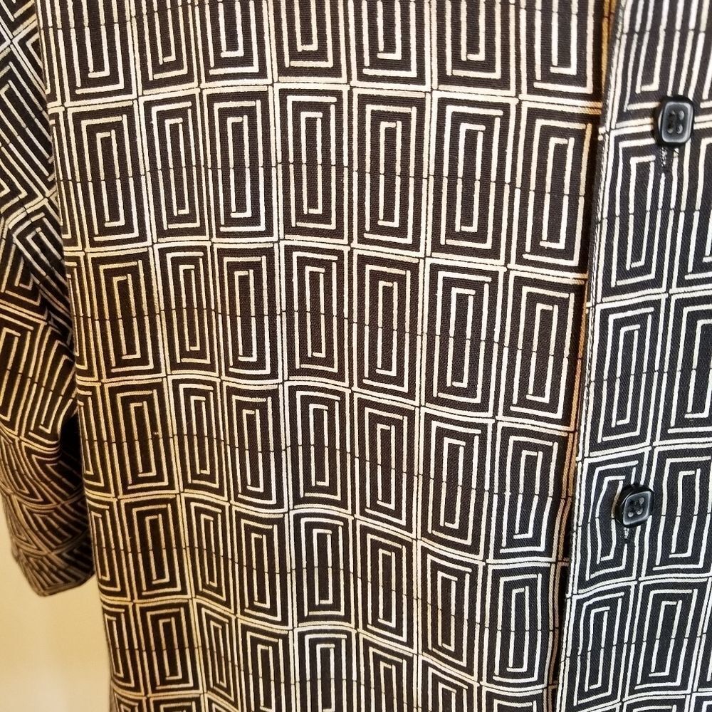 Axist Dress Shirt XL - Picture 3 of 4